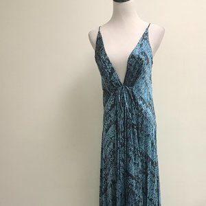 Marc Bouwer glamit collection blue print silk slip gown 6 spaghetti straps